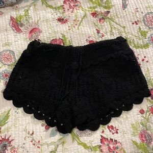 Surf Gypsy drawstring crocheted black shorts, size small juniors